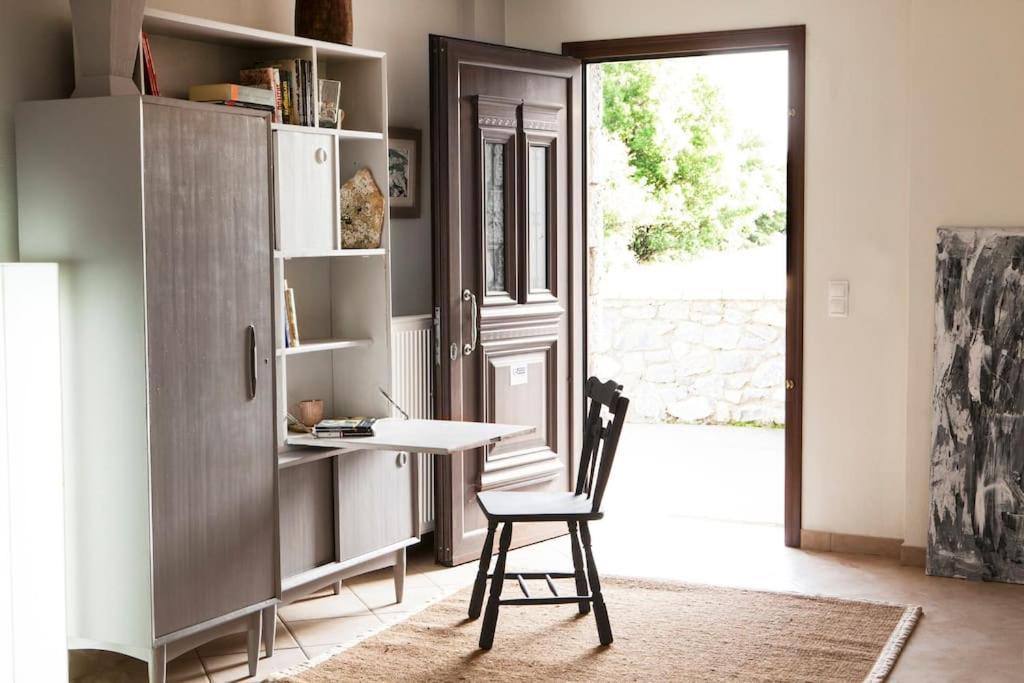 Bezeniko Amazing Arcadian Property! Vlacherna エクステリア 写真